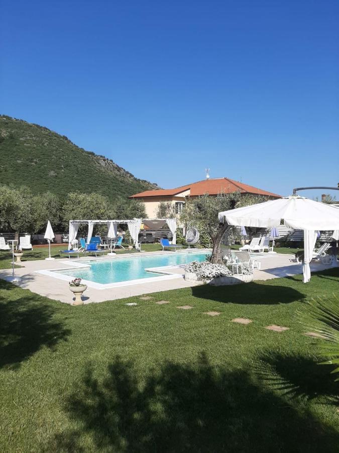 Alloggio Turistico L'Ulivo Monte San Biagio Exterior foto